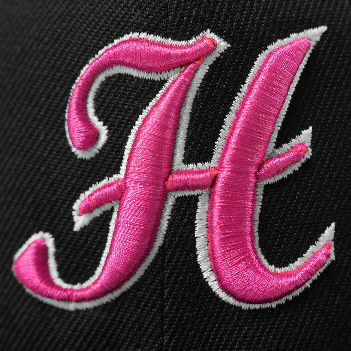 Custom White 3D Puff Embroidery Flat Embroidery Flat Eaves Sport Baseball Cap Design for Men/Women/Youth