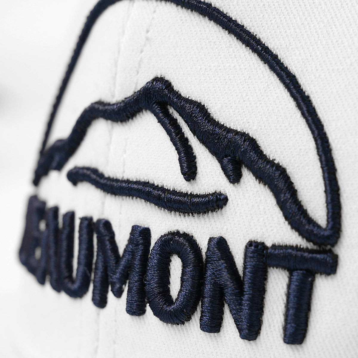 Custom White 3D Puff Embroidery Flat Embroidery Flat Eaves Sport Baseball Cap Design for Men/Women/Youth