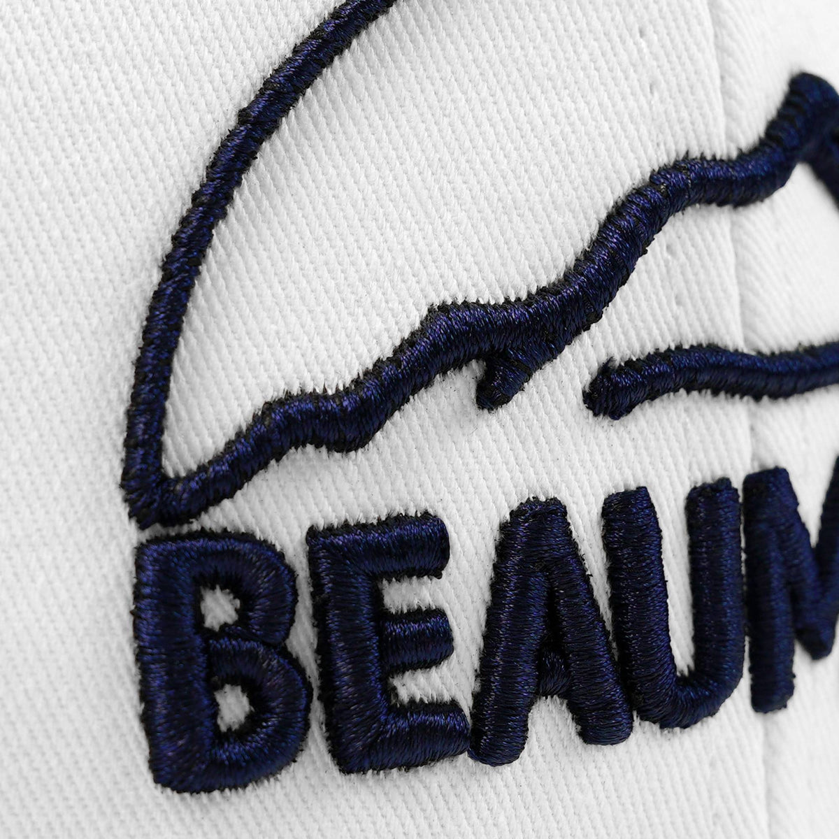 Custom White 3D Puff Embroidery Flat Embroidery Flat Eaves Sport Baseball Cap Design for Men/Women/Youth