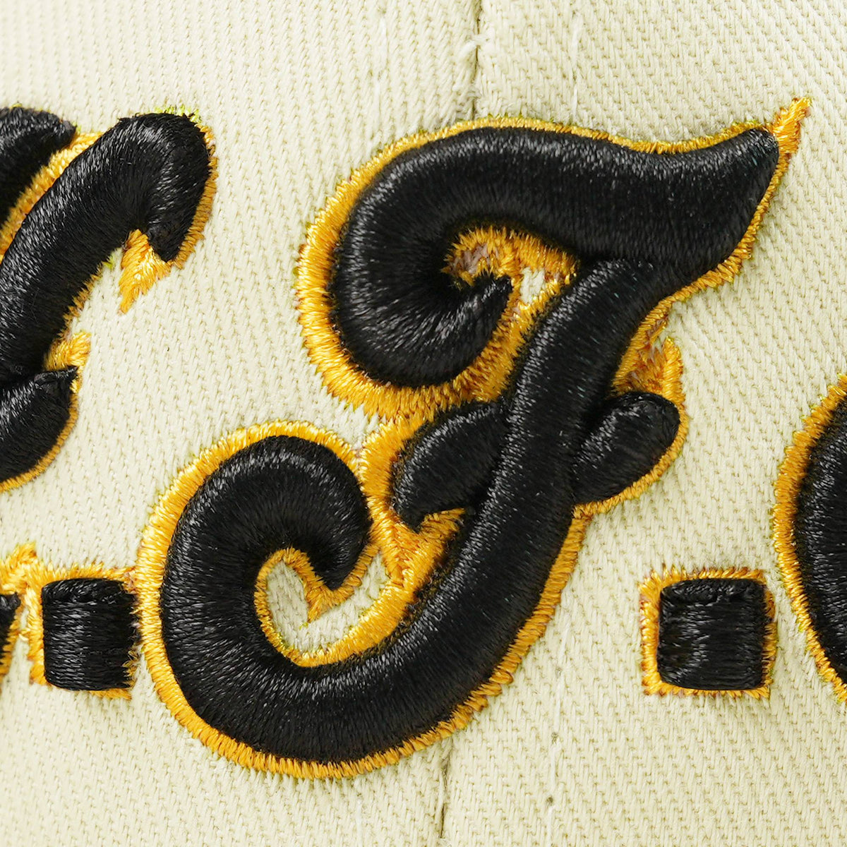 Custom White 3D Puff Embroidery Flat Embroidery Flat Eaves Sport Baseball Cap Design for Men/Women/Youth