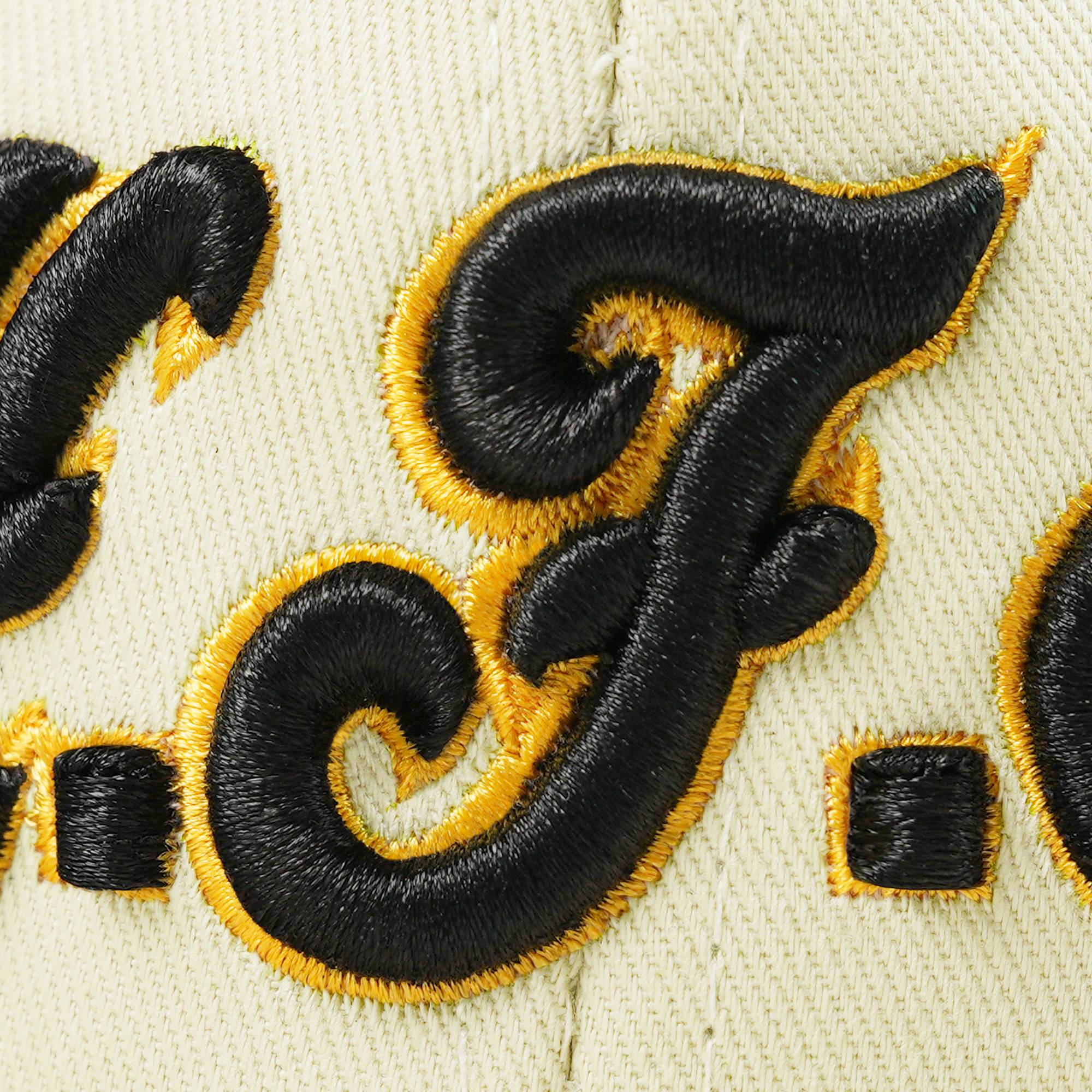 Custom White 3D Puff Embroidery Flat Embroidery Flat Eaves Sport Baseball Cap Design for Men/Women/Youth