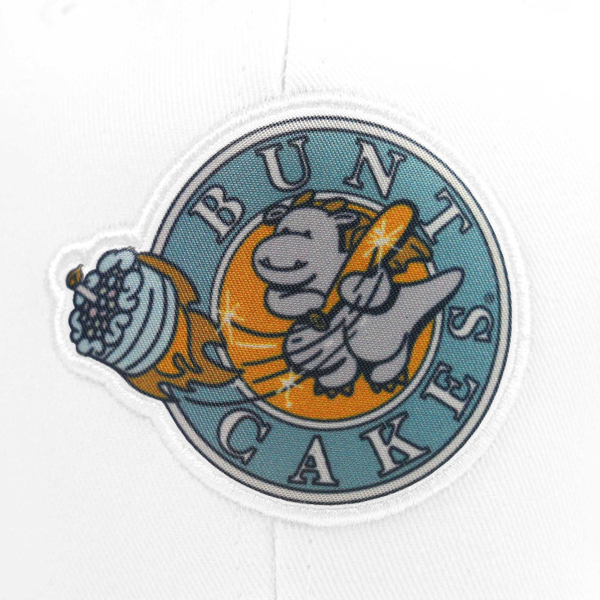 Custom White 3D Puff Embroidery Flat Embroidery Flat Eaves Sport Baseball Cap Design for Men/Women/Youth