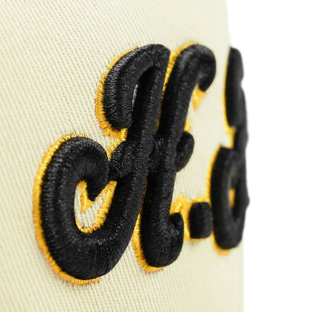 Custom White 3D Puff Embroidery Flat Embroidery Flat Eaves Sport Baseball Cap Design for Men/Women/Youth