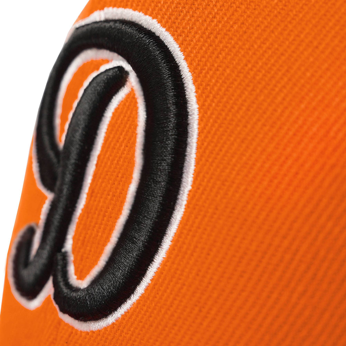 Custom White 3D Puff Embroidery Flat Embroidery Flat Eaves Sport Baseball Cap Design for Men/Women/Youth